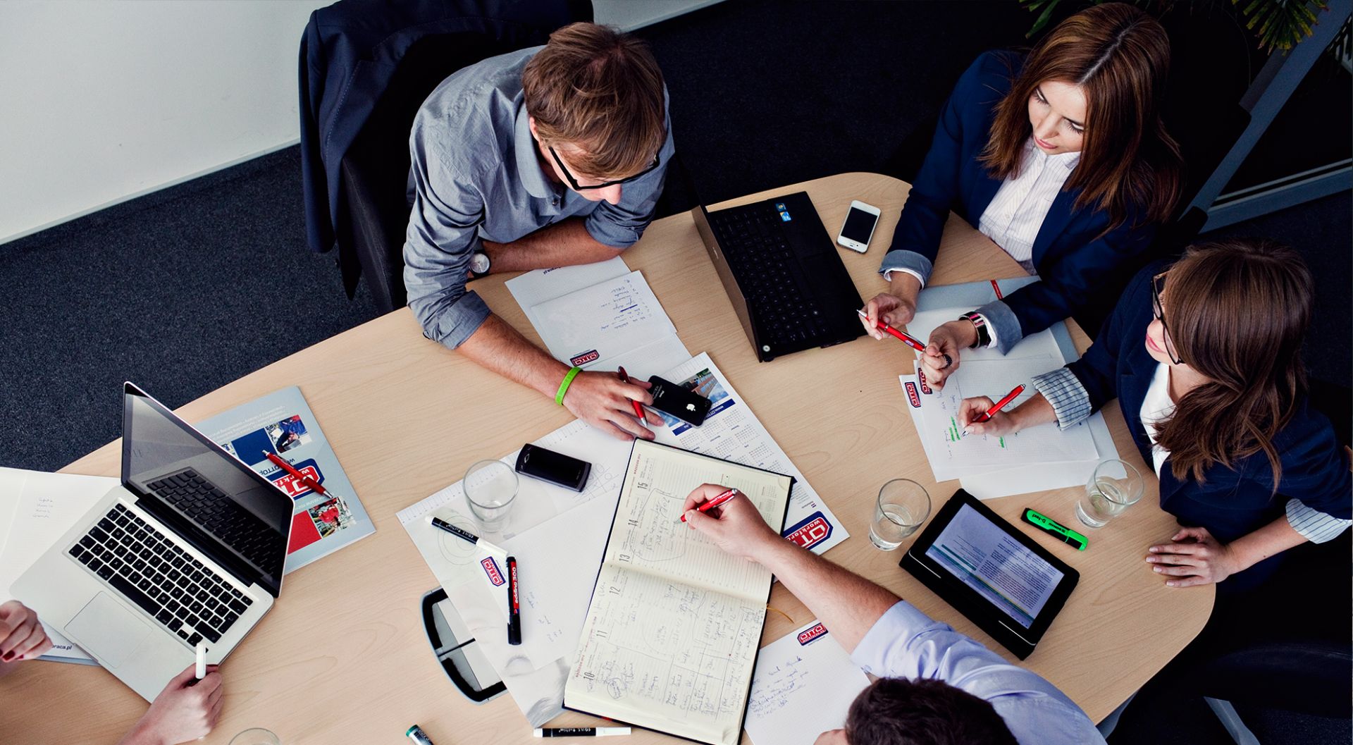 Selamat Datang di <br> Bidang Sekertariat